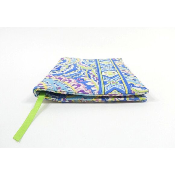 Vera Bradley Capri Blue Paperback Book Cover NWT - Picture 2 of 10